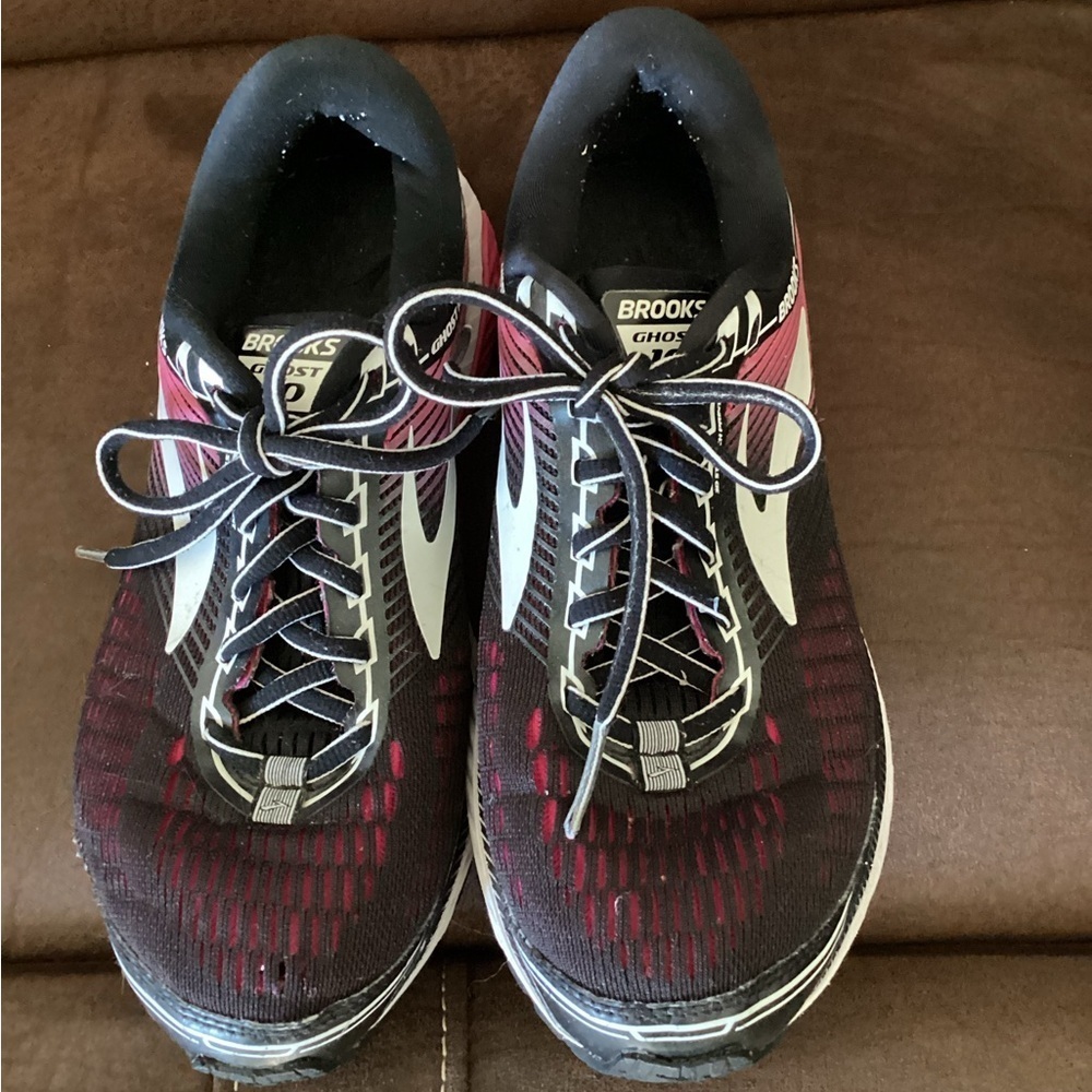 Brooks US 7.5 D Ghost 10 Women Athletic Running Sneakers Shoes Black Pink